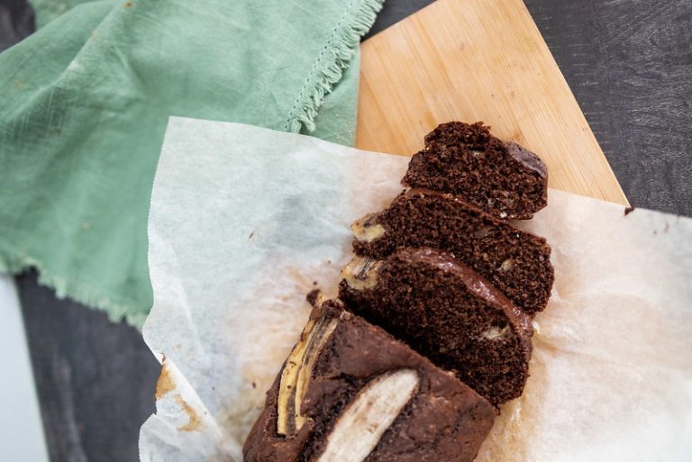 Helppo banaanileipä